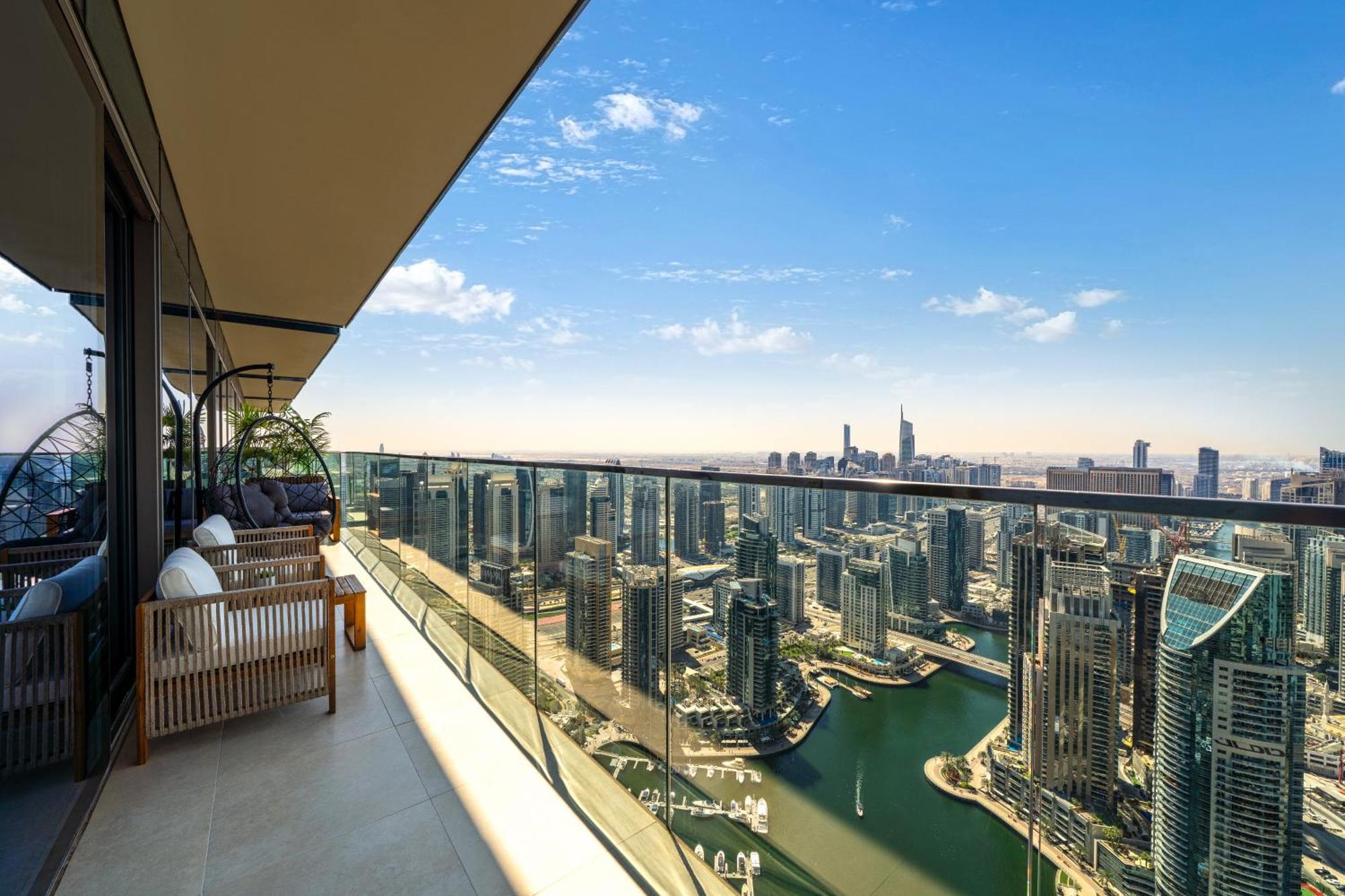 Apartment Marina Gate Luxury Full Marina & Sunset Sea Views *
