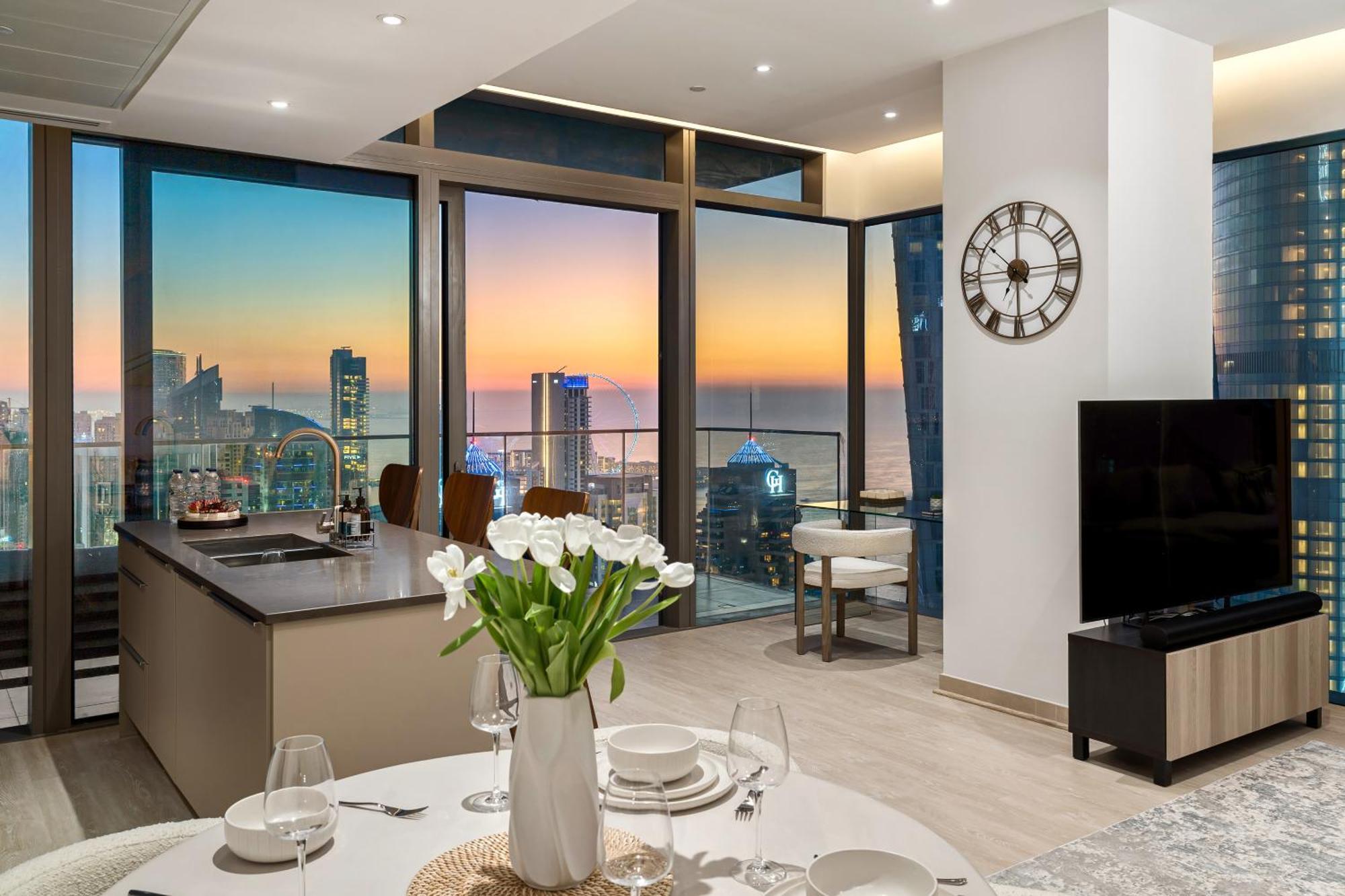 Marina Gate Luxury Full Marina & Sunset Sea Views Apartment